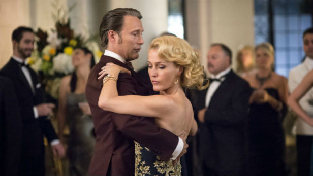Mads Mikkelsen and Gillian Anderson as Drs Lecter and Du Maurier in Hannibal Season 3