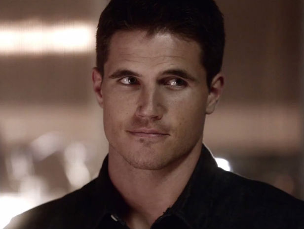 Robbie Amell X Files