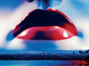 Neon Demon: gory new pic of Elle Fanning