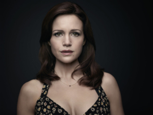 Mike Flanagan’s The Haunting Of Hill House casts Carla Gugino