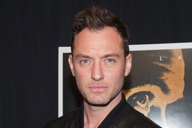 Captain Marvel casts Jude Law as Dr Lawson opposite Brie Larson - SciFiNow
